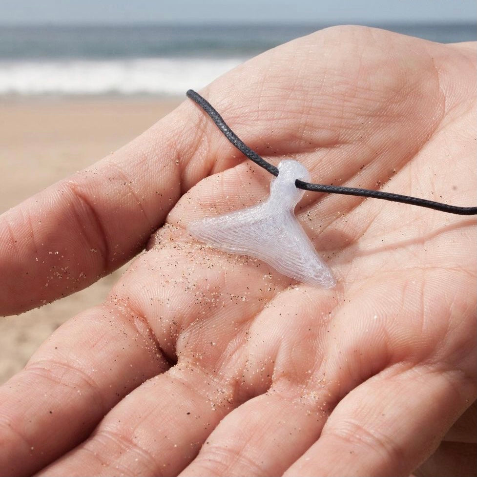 Ciondolo marino in plastica riciclata