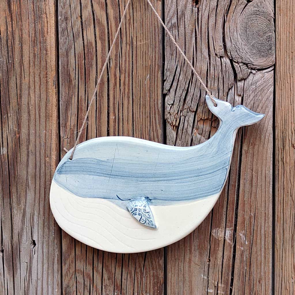 Ballena colgante de cerámica - tamaño grande