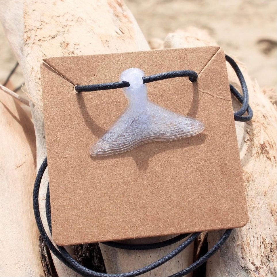 Ciondolo marino in plastica riciclata